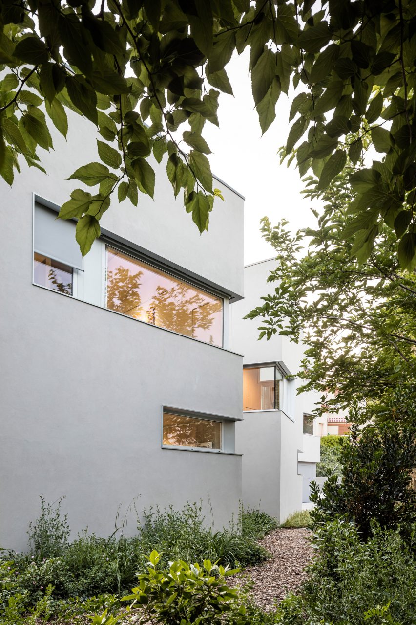 House in Valldoreix by 05AM arquitectura