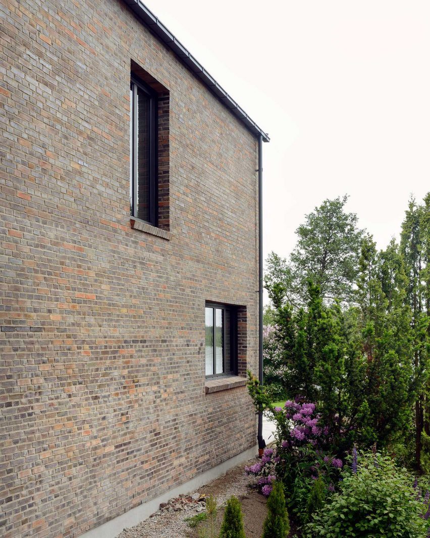 House Juniskär by Hermansson Hiller Lundberg Arkitekter