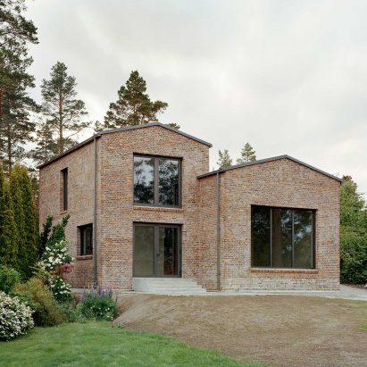 House Juniskär by Hermansson Hiller Lundberg Arkitekter