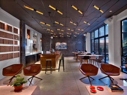 hudson-square-avroko-interiors-new-york-hotel-usa_dezeen_2364_col_7
