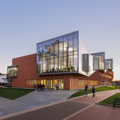 Kent State arch school by Weiss Manfredi