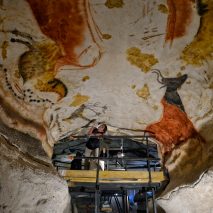 Snøhetta unveils visitor centre for world-famous Lascaux cave paintings