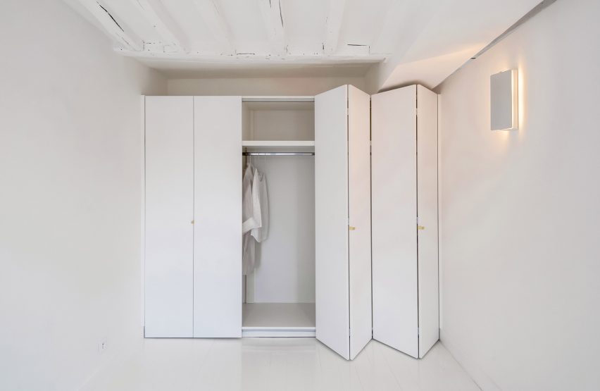 Les Enfants Rouges by Ubalt Architectes