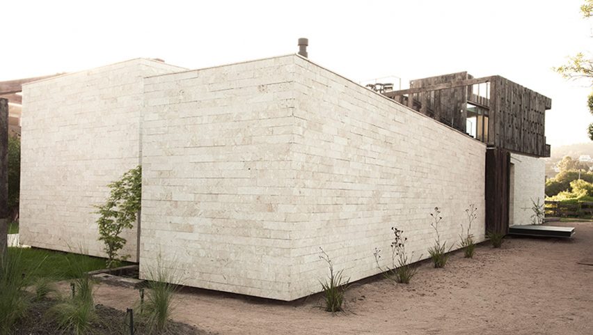 Machagua House by Croxatto and Opazo Arquitectos