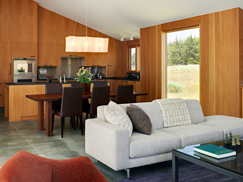Meadow House by Malcom Davis