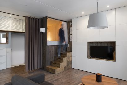 micro-apartment-in-moscow-by-studio-bazi-_dezeen_2364_col_0