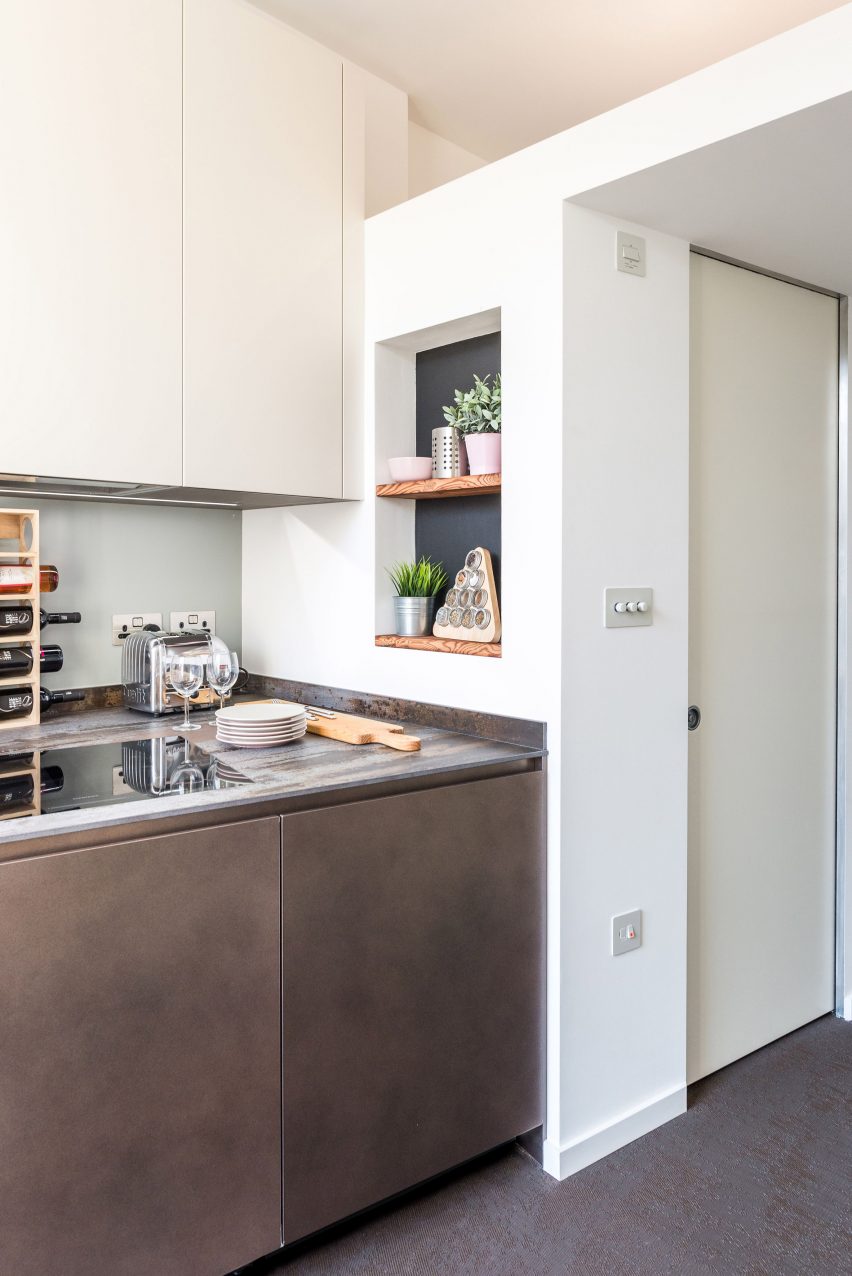 Micro flat in Islington by Diego Dalpra