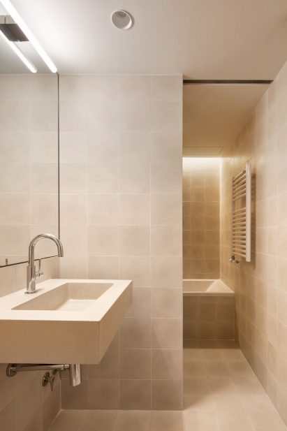 mitre-apartment-bajet-girame-architects-interior-apartment-residential_lr_dezeen_1704_col_15