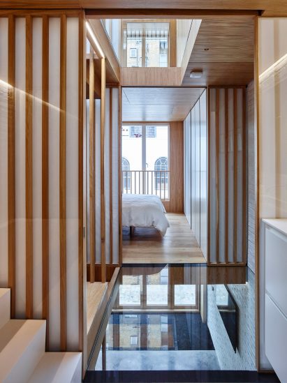 modern-mews-phil-coffey-architecture-residential-renovation-london_dezeen_2364_col_3