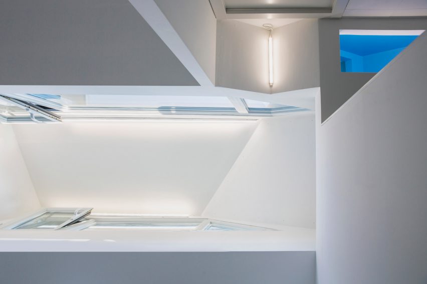 Mrs Fan's Plugin House by People's Architecture Office