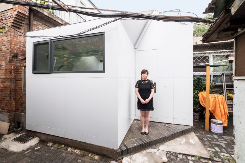 Mrs Fan's Plugin House by People's Architecture Office