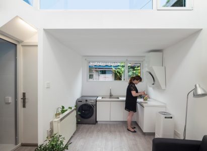 Mrs Fan's Plugin House by People's Architecture Office