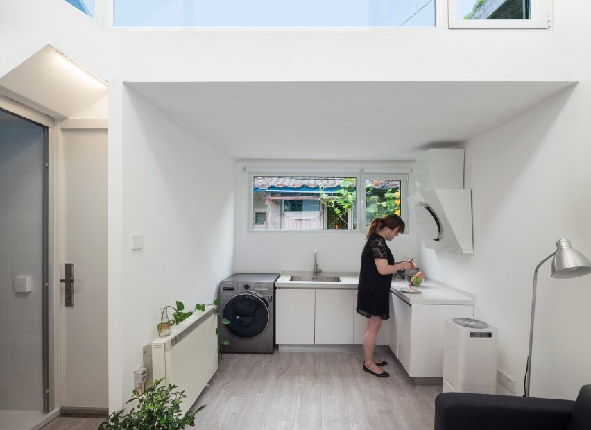 Mrs Fan's Plugin House by People's Architecture Office