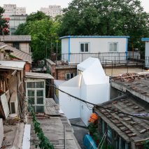 Mrs Fan's Plugin House by People's Architecture Office