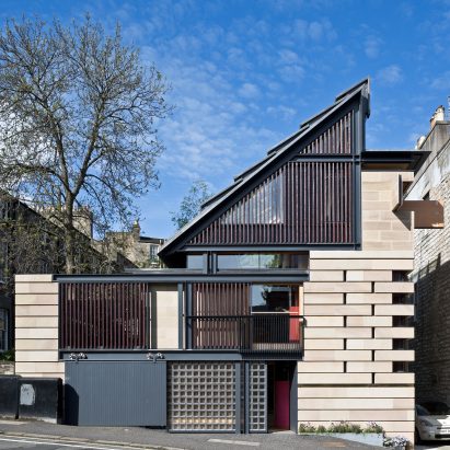 Richard Murphy’s “box of tricks” home named UK house of the year 2016