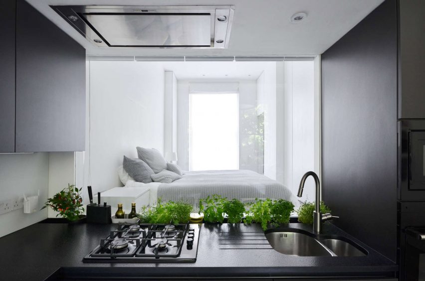 Nevern Square Apartment by Daniele Petteno Architecture Workshop