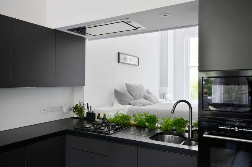 Nevern Square Apartment by Daniele Petteno Architecture Workshop