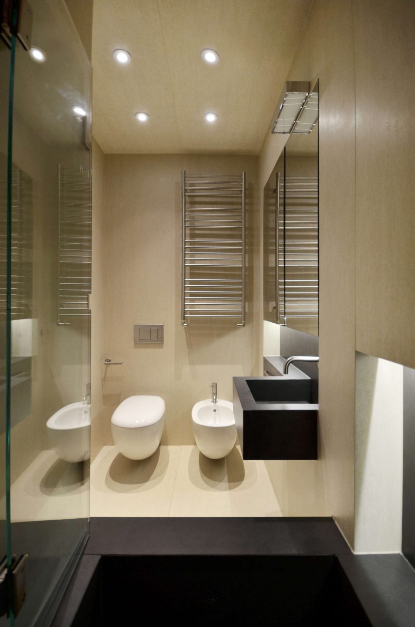 Nevern Square Apartment by Daniele Petteno Architecture Workshop