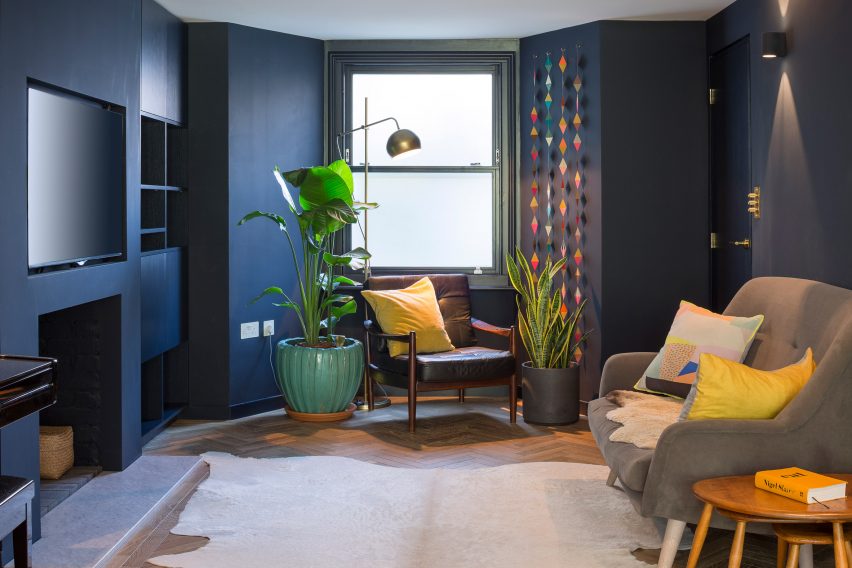 Renovated house in Stoke Newington by Freehaus