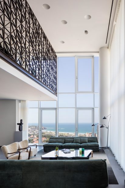 P Duplex interior with lattice guardrail by Pitsou Kedem