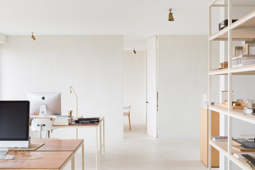 Penthouse Brtiselei by Hans Verstuyft Architecten