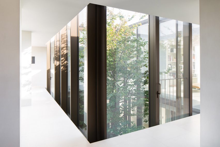 Penthouse Brtiselei by Hans Verstuyft Architecten