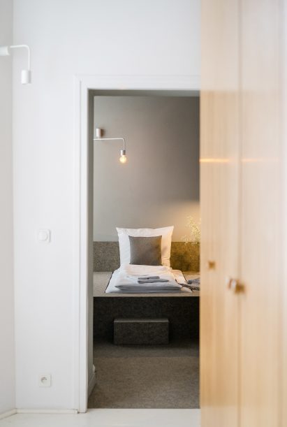 perla-brewery-apartments-poland-projekt-praga_dezeen_2364_col_7