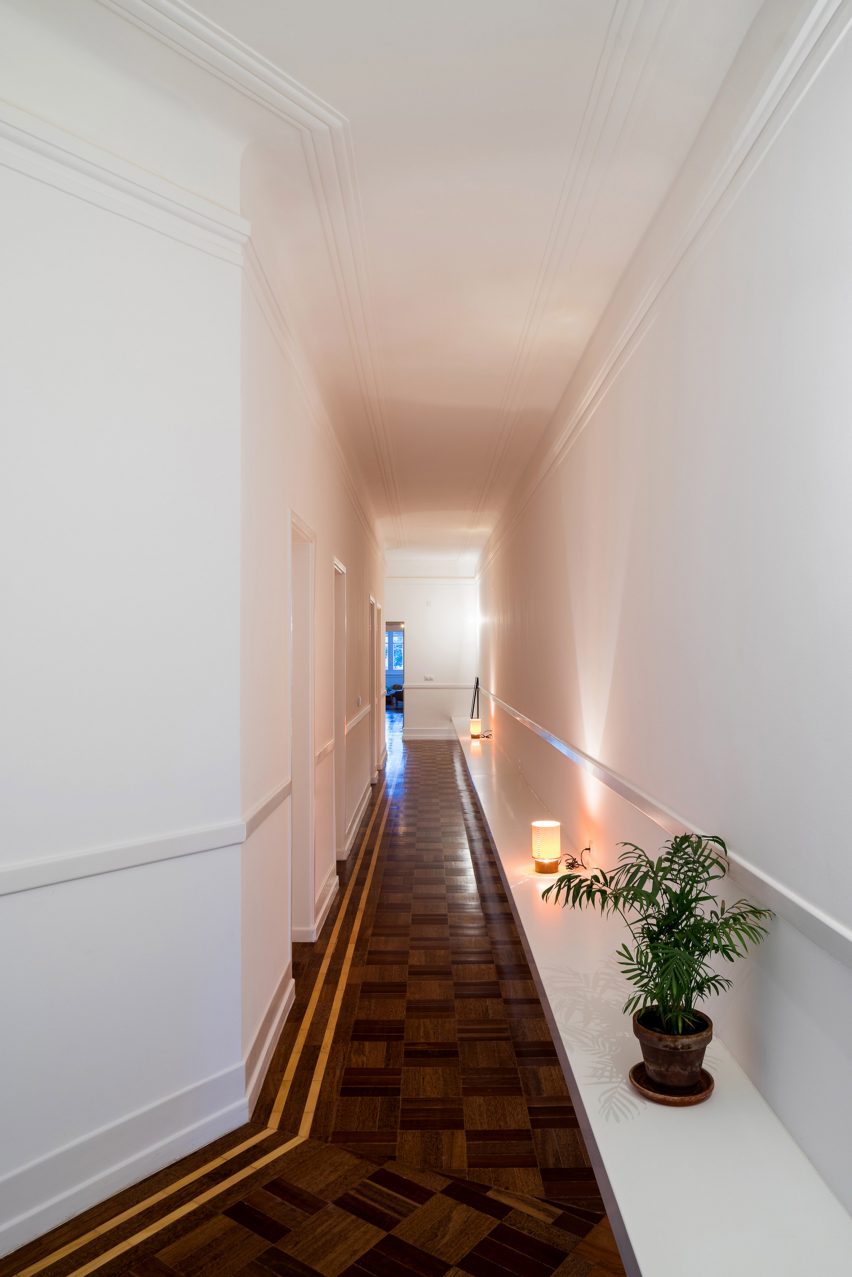 022 Rodrigo da Fonseca by Aboim Inglez Arquitectos residential interiors