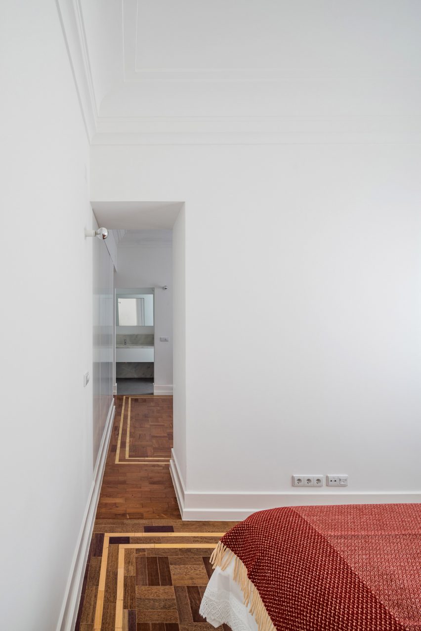 022 Rodrigo da Fonseca by Aboim Inglez Arquitectos residential interiors