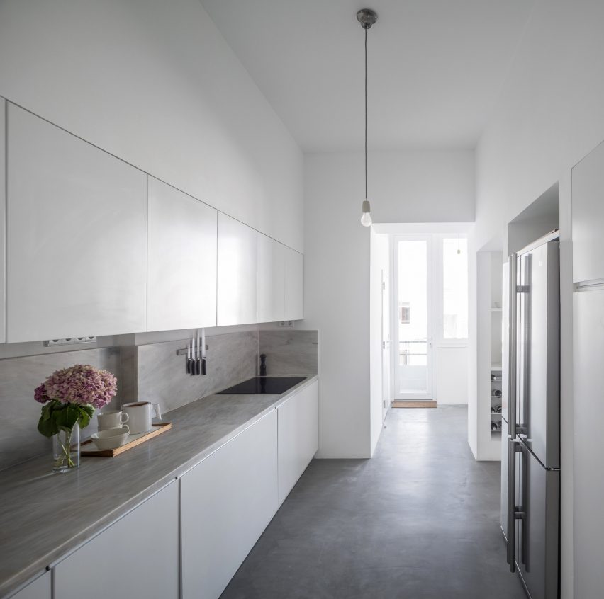 022 Rodrigo da Fonseca by Aboim Inglez Arquitectos residential interiors