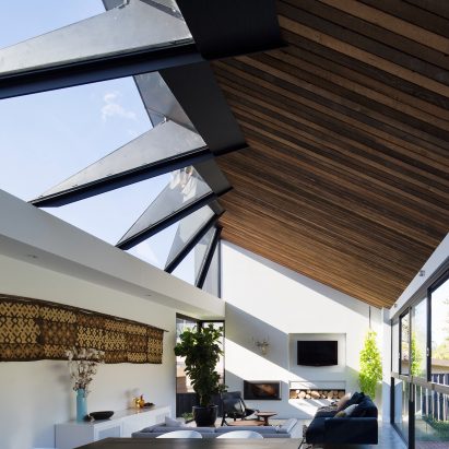 Concertina rooflight illuminates Sydney house extension by Nick Bell Design