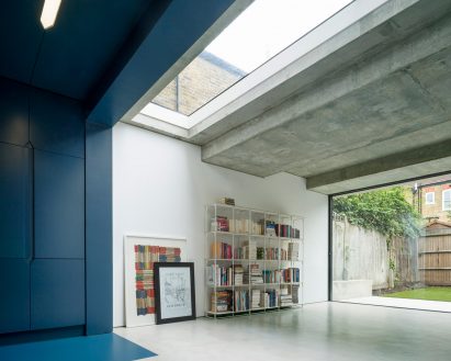 Slab House by Bureau de Change Architects residential architecture