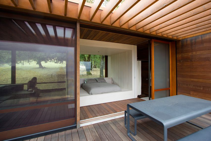 Sonoma weeHouse by Alchemy Architects