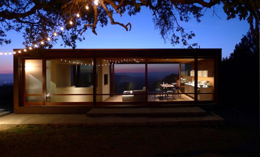 Sonoma weeHouse by Alchemy Architects