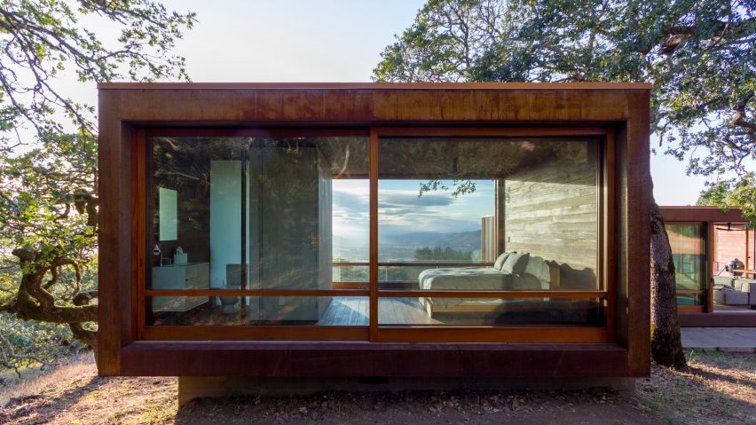 Sonoma weeHouse by Alchemy Architects