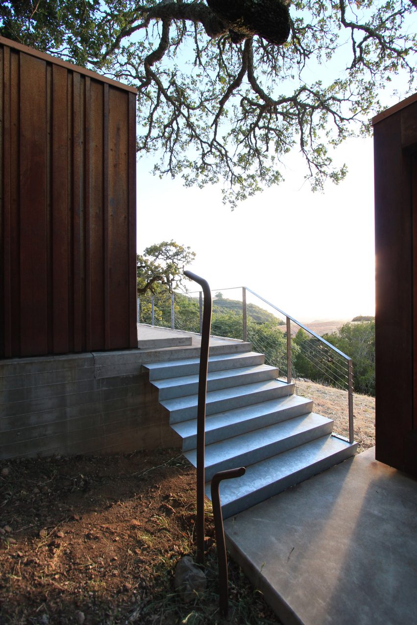 Sonoma weeHouse by Alchemy Architects