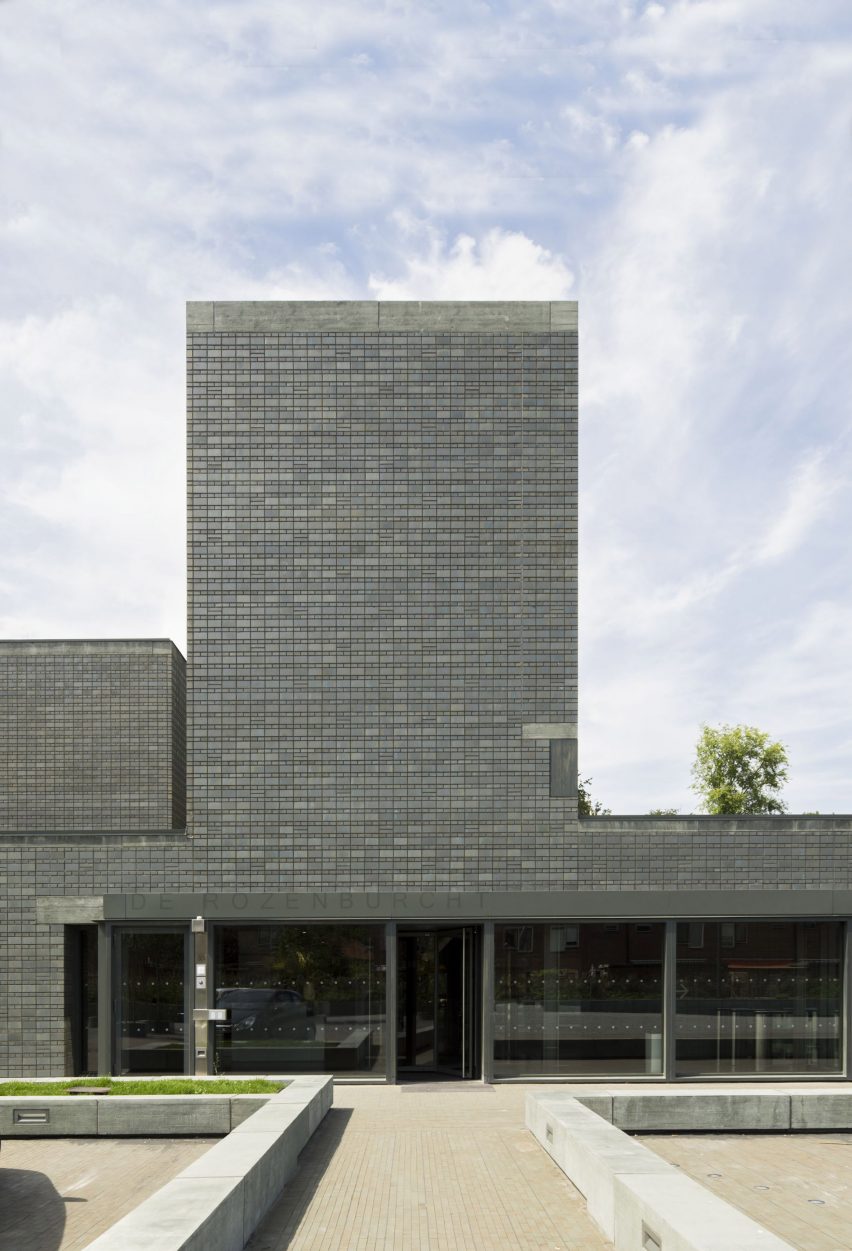 Sportscentre in Rotterdam by Koen van Velsen architects architecture netherlands
