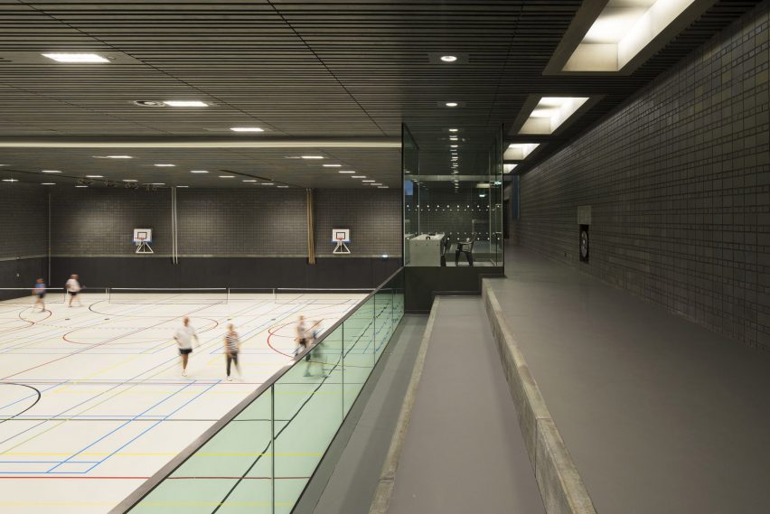 Sportscentre in Rotterdam by Koen van Velsen architects architecture netherlands