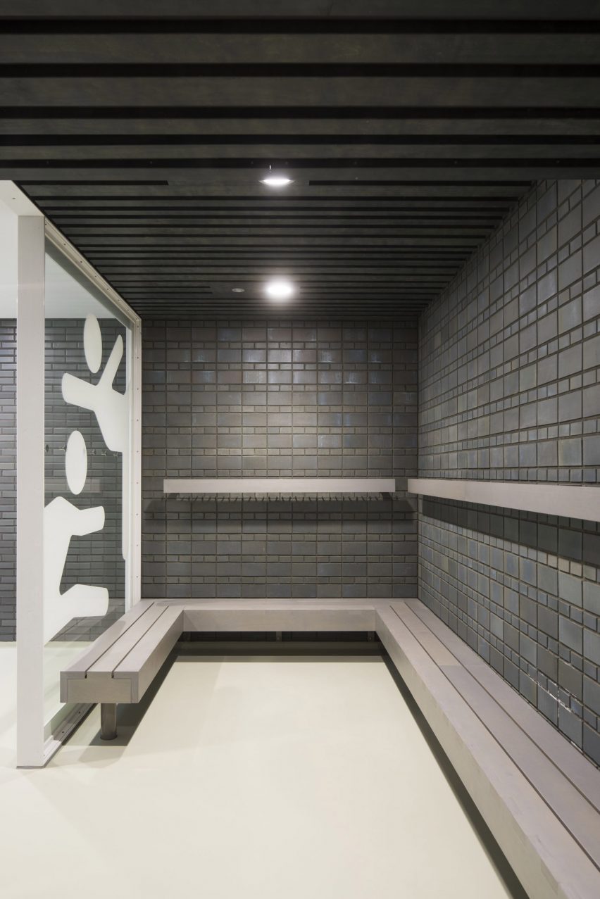 Sportscentre in Rotterdam by Koen van Velsen architects architecture netherlands