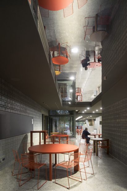 Sportscentre in Rotterdam by Koen van Velsen architects architecture netherlands