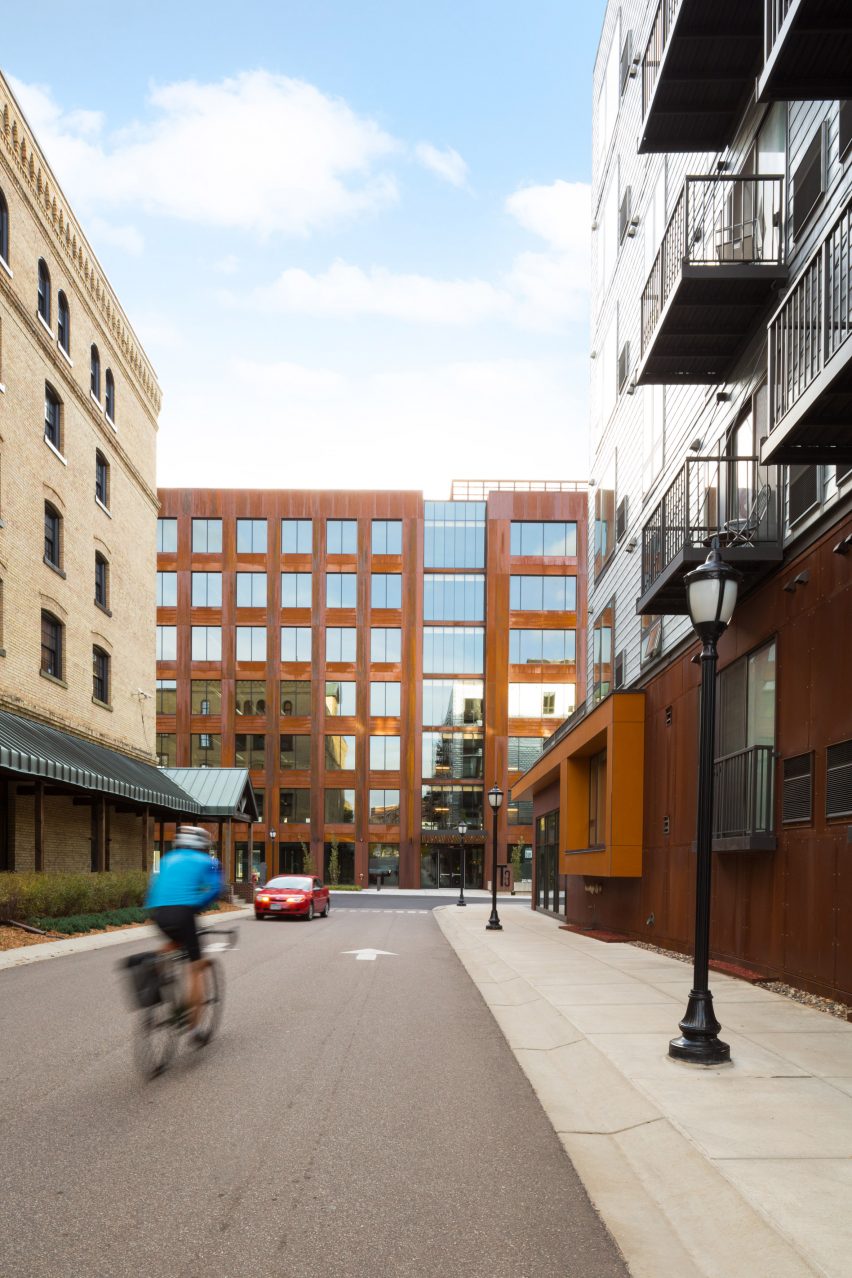 T3 by Michael Green Architecture