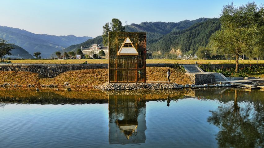 Li Hao uses mirrored glass and bamboo for reflective pavilion in southern China