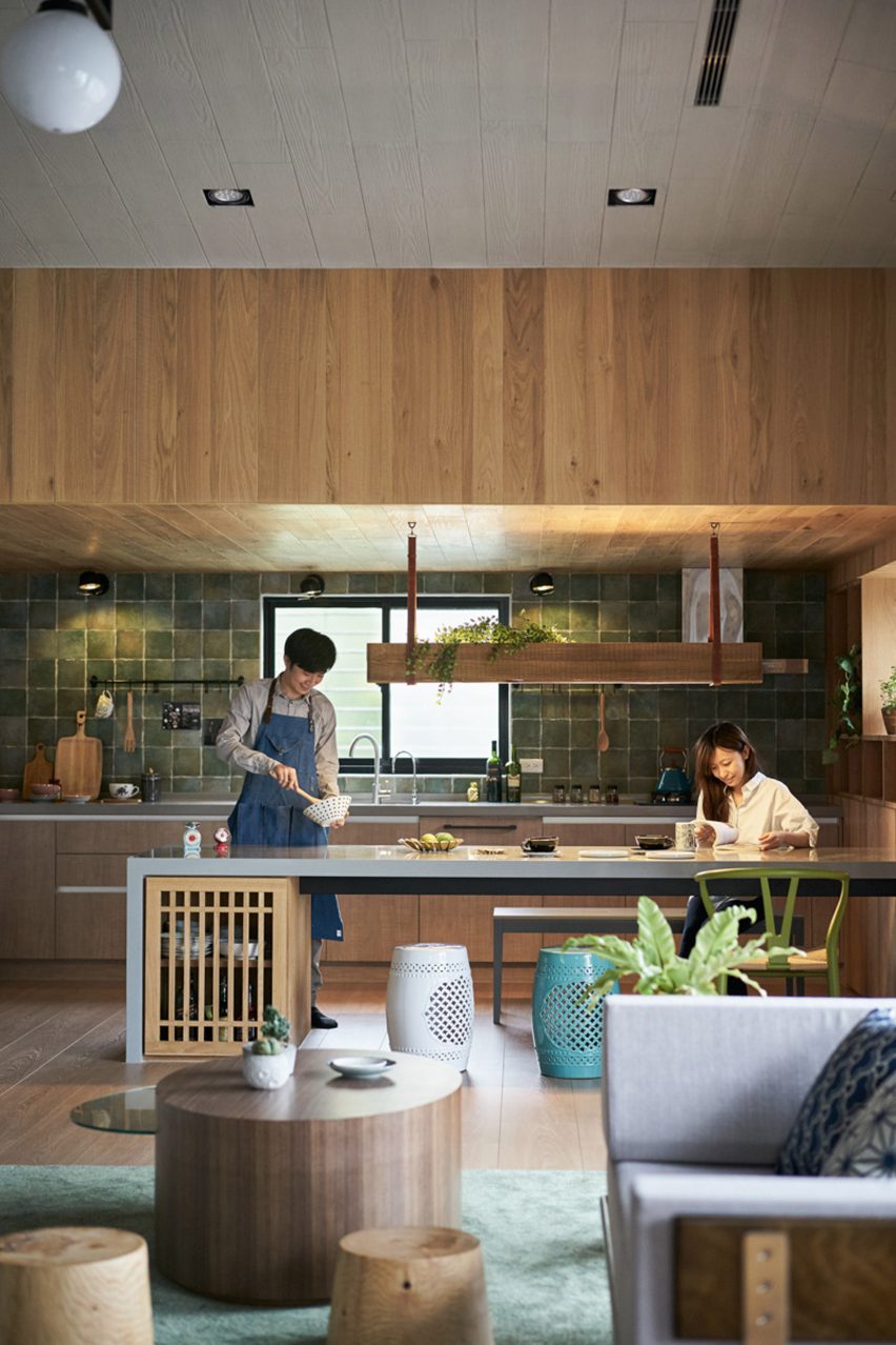 Time Tunnel by HAO Design