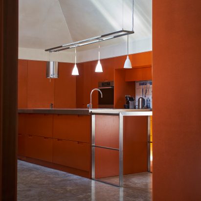 tin-house-henning-stummel-colour-blocking-dezeen-pinterest-col