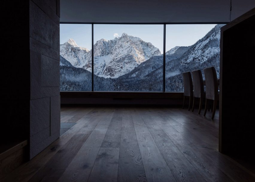 Vacation home in Kranjska Gora by Jernej Prijon and Vid Razinger