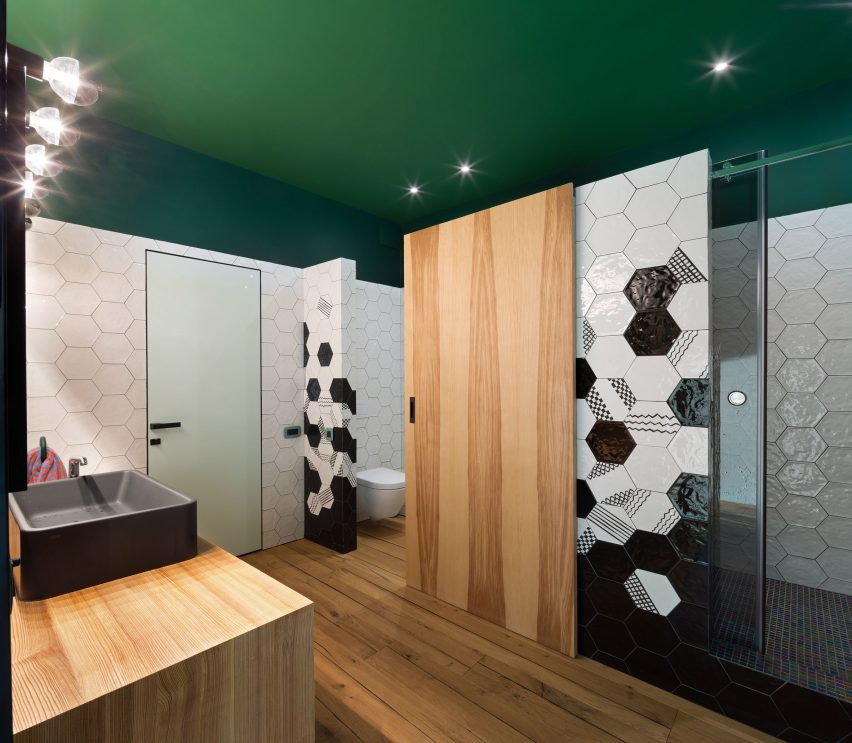 Venediktov by Special Project