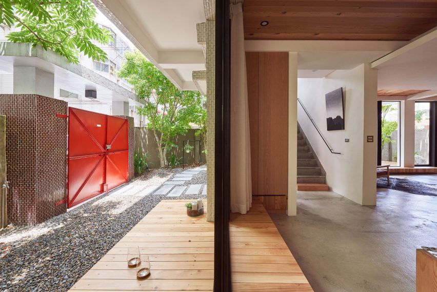 Wabi-Sabi house by Soar Design
