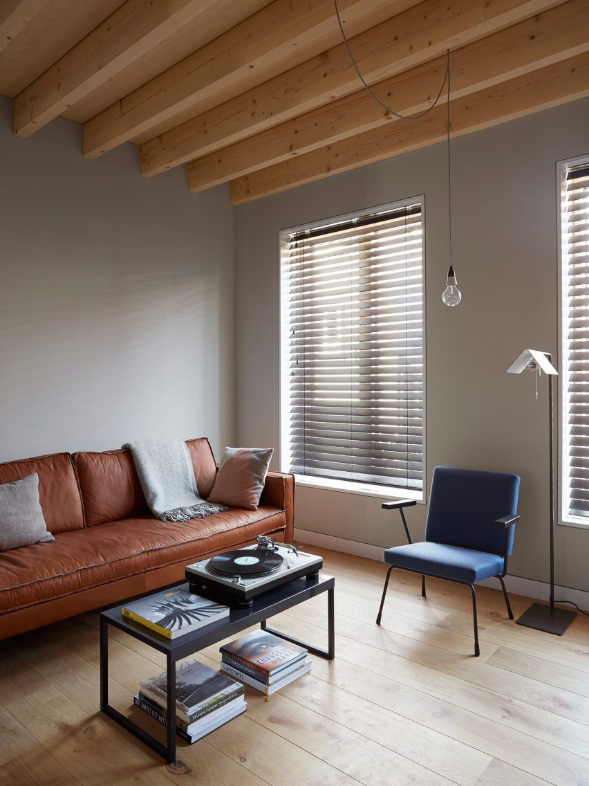 Wenslauer House by 31/44