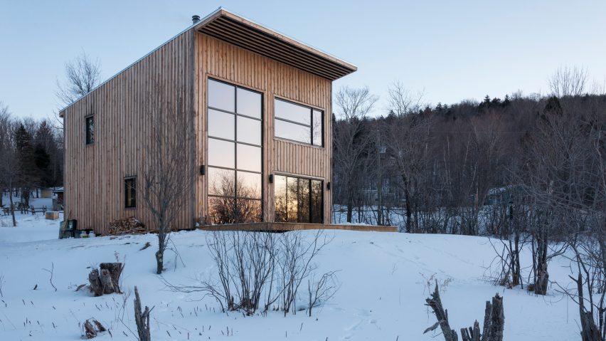 Wood Duck by Atelier L'Abri architecture residential