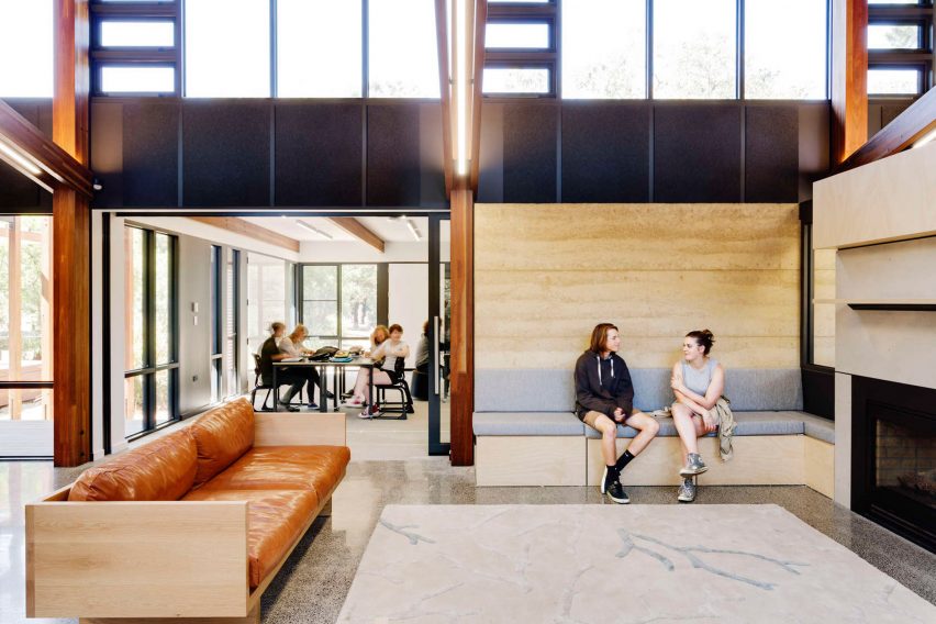 Architizer: Woodleigh School - Homestead Project by Law Architects